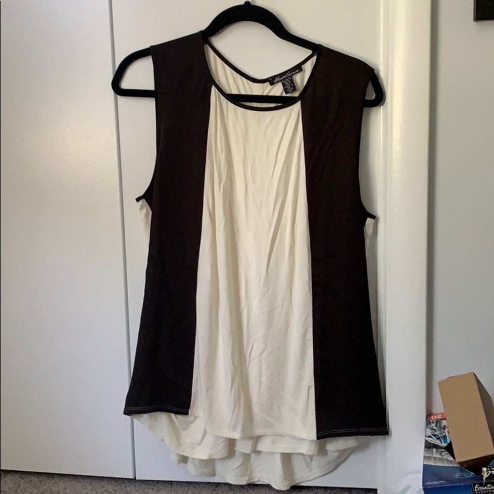 Kenneth Cole keyhole tunic top